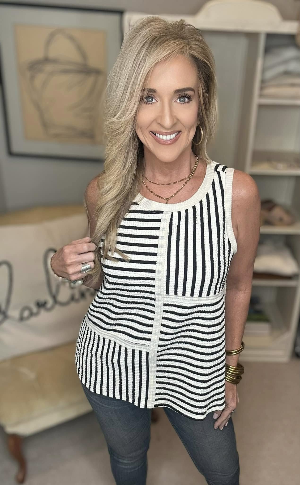 Round Neck Texture Striped Tank