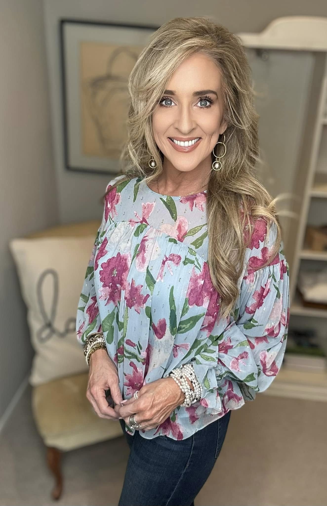 Floral Round Neck Flounce Sleeve Blouse