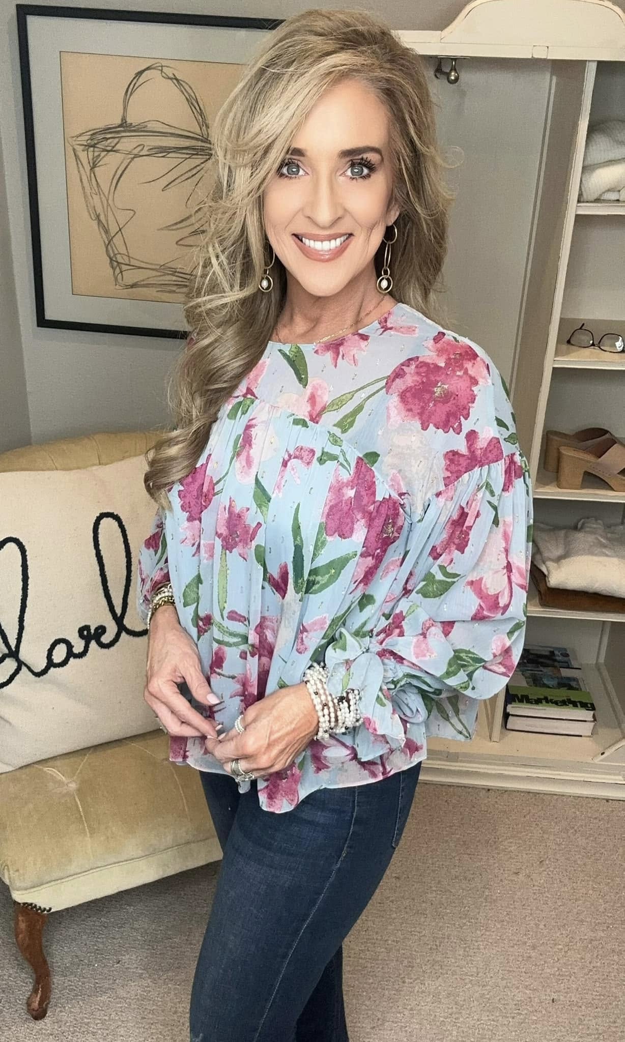 Floral Round Neck Flounce Sleeve Blouse