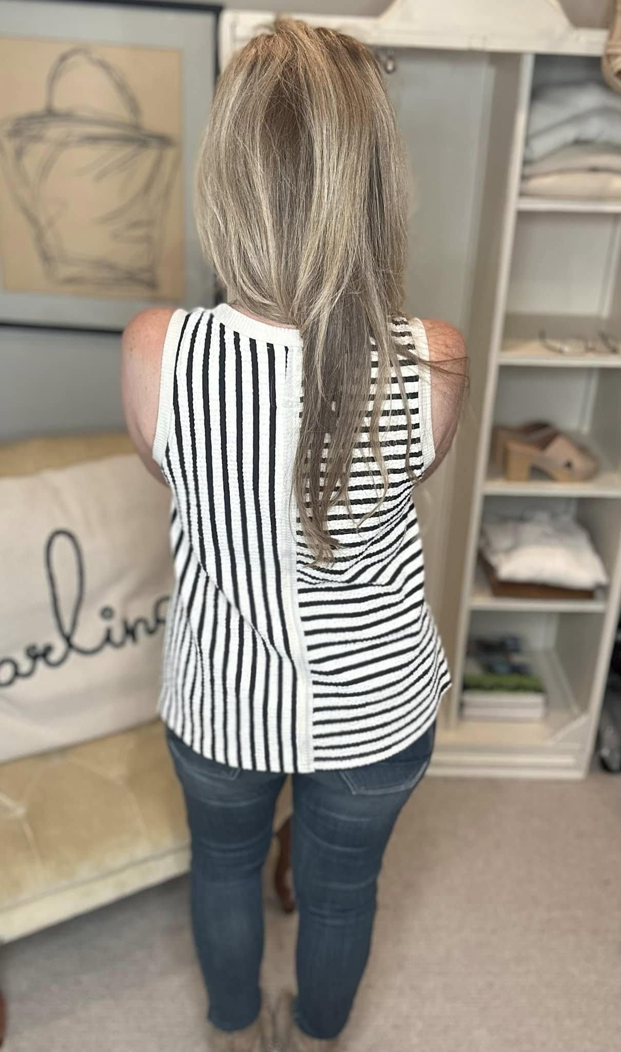 Round Neck Texture Striped Tank
