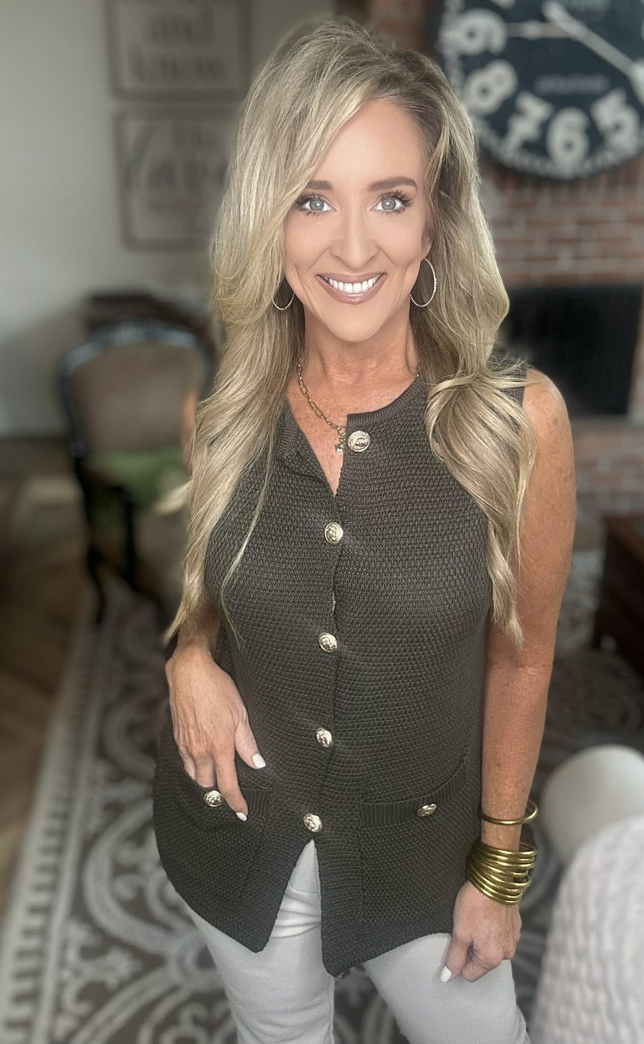 Button Down Round Neck Knit Vest